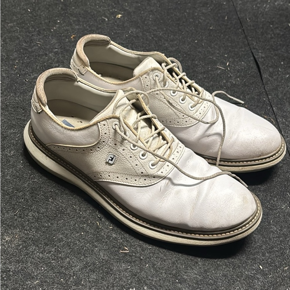 FootJoy Tradotions Men's White Golf Shoes 10M